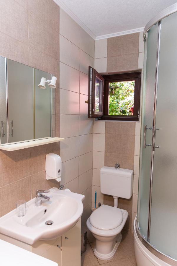 Vacation Home Hercegovka Capljina Bagian luar foto
